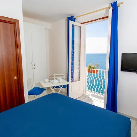 Nocleg ze śniadaniem Donna Giulia 4*