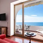 Bed & Breakfast Donna Giulia 4*