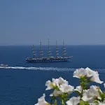 Donna Giulia Oda ve Kahvaltı Amalfi