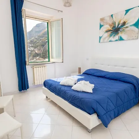 Donna Giulia Bed & Breakfast 4*