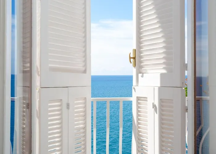 唐娜·朱利亚酒店 住宿加早餐酒店