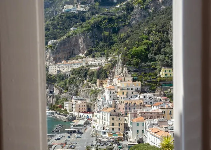 唐娜·朱利亚酒店