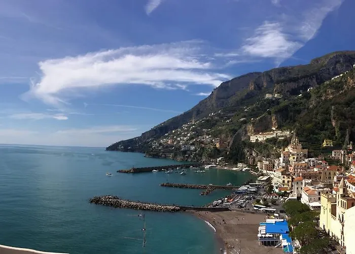 住宿加早餐酒店 唐娜·朱利亚酒店 阿马尔菲