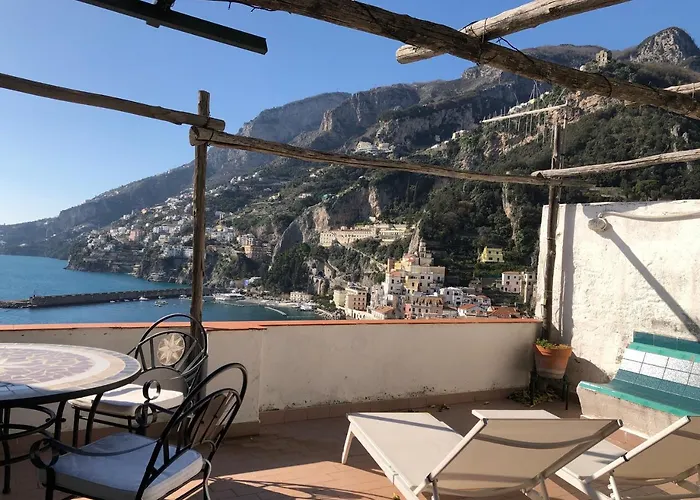 唐娜·朱利亚酒店 住宿加早餐酒店