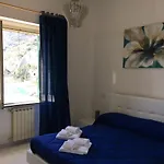 Bed and breakfast Donna Giulia 4*